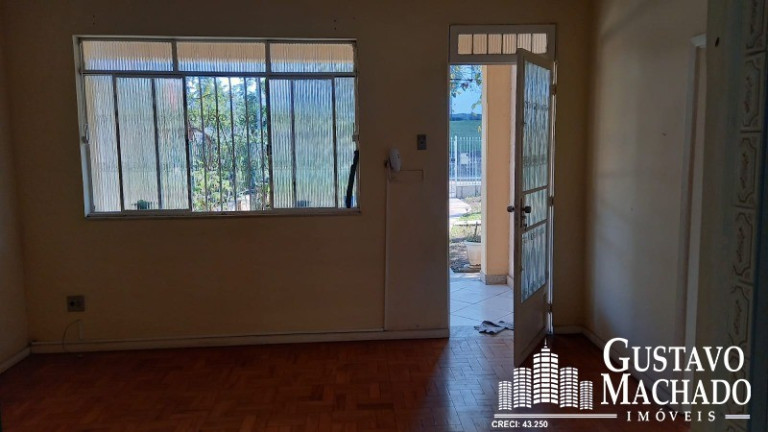 Imagem Casa com 3 Quartos à Venda, 170 m² em Vila Santa Cecília - Volta Redonda Imagem Casa com 3 Quartos à Venda, 170 m² em Vila Santa Cecília - Volta Redonda