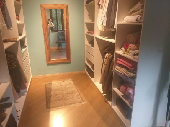 Imagem Imóvel com 4 Quartos à Venda, 360 m² em São Fernando Residência - Barueri Imagem Imóvel com 4 Quartos à Venda, 360 m² em São Fernando Residência - Barueri