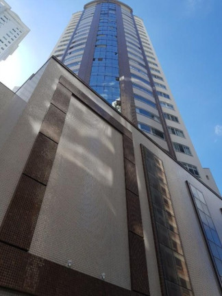 Imagem Imóvel com 3 Quartos à Venda, 140 m² em Centro - Balneário Camboriú Imagem Imóvel com 3 Quartos à Venda, 140 m² em Centro - Balneário Camboriú