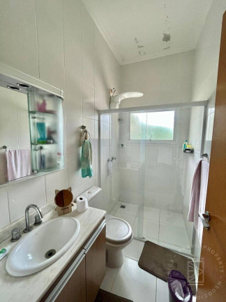 Imagem Casa com 3 Quartos à Venda, 240 m² em Loteamento Villa Branca - Jacareí Imagem Casa com 3 Quartos à Venda, 240 m² em Loteamento Villa Branca - Jacareí