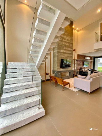 Imagem Casa de Condomínio com 4 Quartos à Venda, 285 m² em Xangri-la - Xangri-lá Imagem Casa de Condomínio com 4 Quartos à Venda, 285 m² em Xangri-la - Xangri-lá