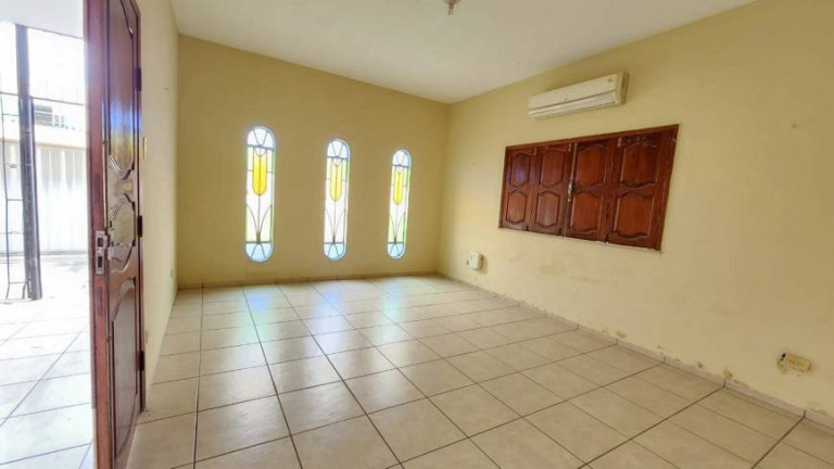 Imagem Casa com 3 Quartos à Venda, 156 m² em Aeroporto - Teresina Imagem Casa com 3 Quartos à Venda, 156 m² em Aeroporto - Teresina