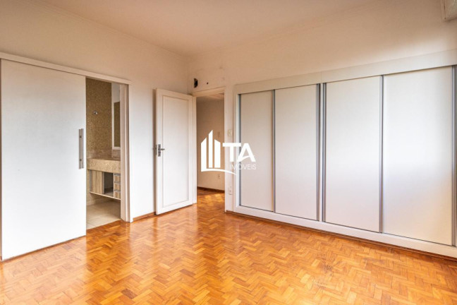 Imagem Imóvel com 3 Quartos à Venda, 127 m² em Cambuí - Campinas Imagem Imóvel com 3 Quartos à Venda, 127 m² em Cambuí - Campinas