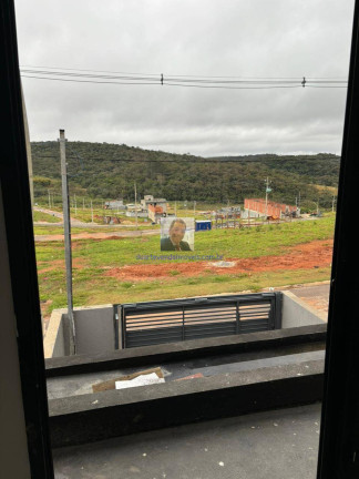 Imagem Casa com 3 Quartos à Venda, 112 m² em Barueri Imagem Casa com 3 Quartos à Venda, 112 m² em Barueri