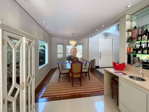 Imagem Casa com 5 Quartos à Venda, 610 m² em Vila Santo Antônio - Cotia Imagem Casa com 5 Quartos à Venda, 610 m² em Vila Santo Antônio - Cotia