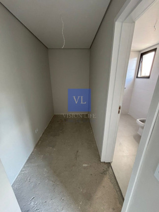 Imagem Casa com 3 Quartos à Venda, 129 m² em Uberaba - Curitiba Imagem Casa com 3 Quartos à Venda, 129 m² em Uberaba - Curitiba