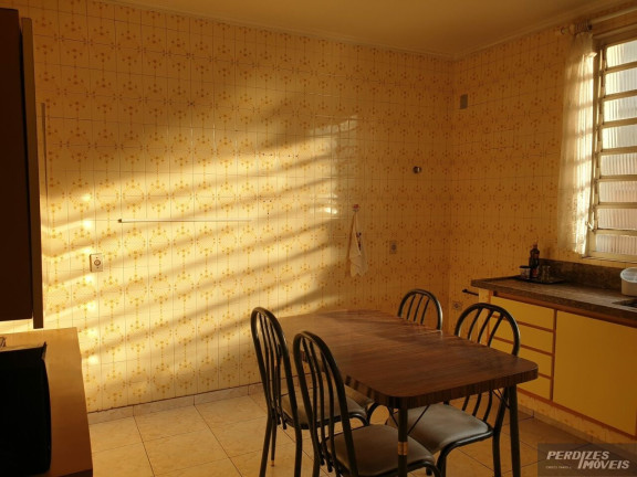 Imagem Casa com 3 Quartos à Venda, 200 m² em Alto Da Lapa - São Paulo Imagem Casa com 3 Quartos à Venda, 200 m² em Alto Da Lapa - São Paulo