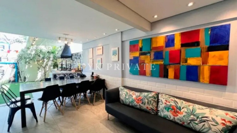 Imagem Casa de Condomínio com 3 Quartos à Venda, 249 m² em Vila Romana - São Paulo