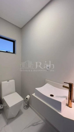 Imagem Apartamento com 3 Quartos à Venda, 245 m² em Santa Regina - Camboriú Imagem Apartamento com 3 Quartos à Venda, 245 m² em Santa Regina - Camboriú