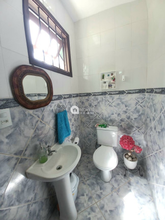 Imagem Casa com 4 Quartos à Venda, 170 m² Imagem Casa com 4 Quartos à Venda, 170 m²