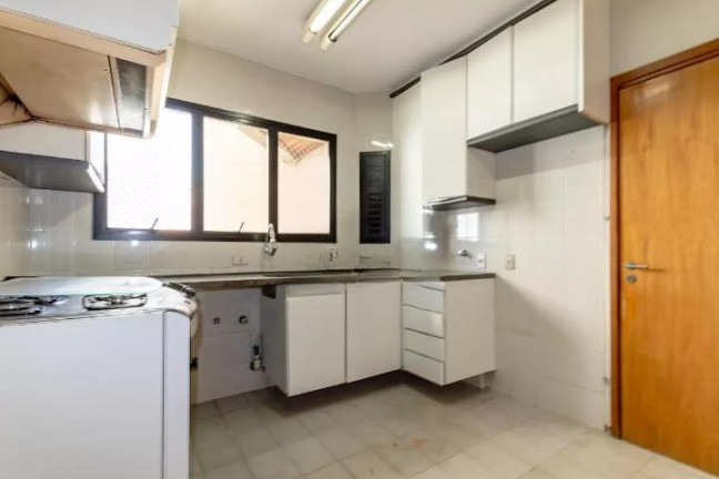 Imagem Apartamento com 3 Quartos para Alugar, 192 m² em Vila Uberabinha - São Paulo Imagem Apartamento com 3 Quartos para Alugar, 192 m² em Vila Uberabinha - São Paulo