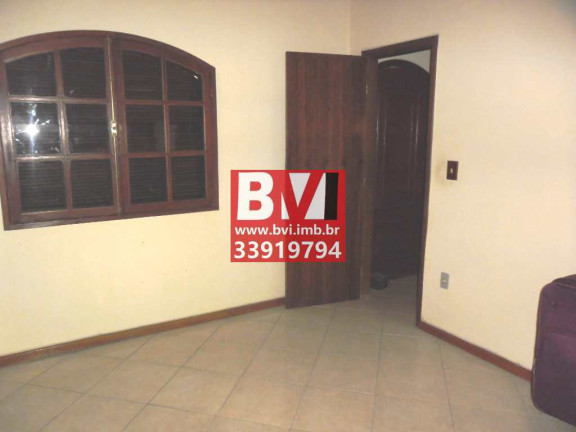 Imagem Casa com 3 Quartos à Venda, 272 m² em Irajá - Rio De Janeiro