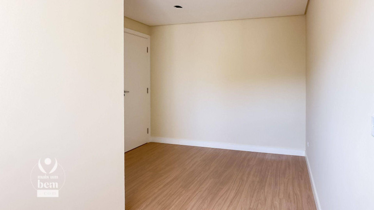 Imagem Sobrado com 3 Quartos à Venda, 222 m² em Campo Comprido - Curitiba Imagem Sobrado com 3 Quartos à Venda, 222 m² em Campo Comprido - Curitiba