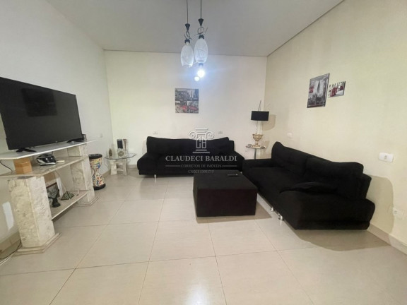 Imagem Sobrado com 3 Quartos à Venda, 400 m² em Barreiro - Araçoiaba Da Serra