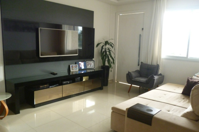 Imagem Casa com 3 Quartos à Venda, 326 m² em Forquilhinhas - São José Imagem Casa com 3 Quartos à Venda, 326 m² em Forquilhinhas - São José