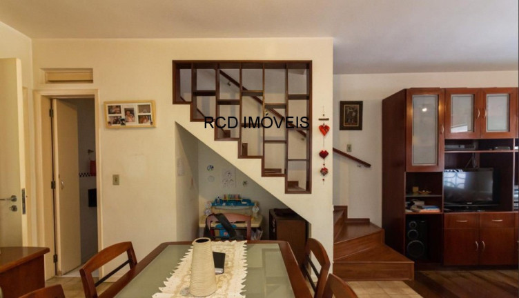 Imagem Casa com 3 Quartos à Venda, 180 m² em Vila Polopoli - São Paulo