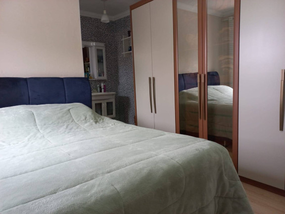 Imagem Casa com 3 Quartos à Venda, em São Paulo Imagem Casa com 3 Quartos à Venda, em São Paulo