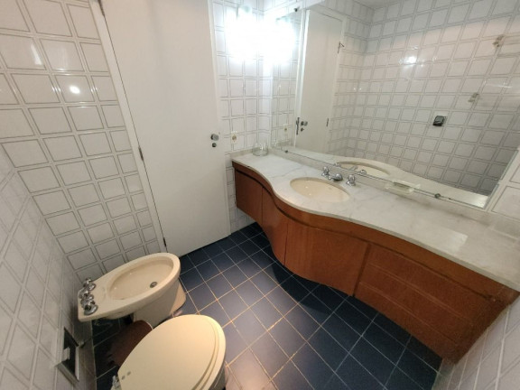 Imagem Apartamento com 4 Quartos à Venda, 180 m² em Pitangueiras - Guarujá Imagem Apartamento com 4 Quartos à Venda, 180 m² em Pitangueiras - Guarujá