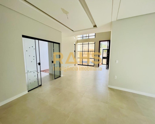 Imagem Casa com 3 Quartos à Venda, 150 m² em América - Joinville Imagem Casa com 3 Quartos à Venda, 150 m² em América - Joinville