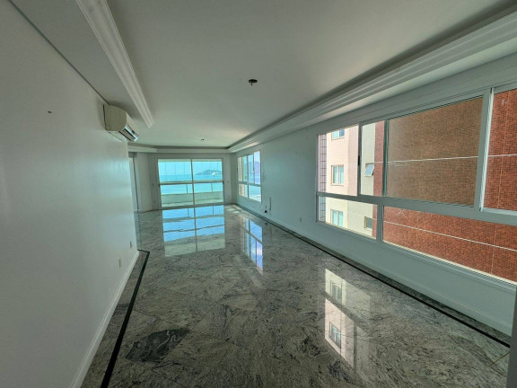 Imagem Apartamento com 3 Quartos à Venda, 236 m² em Centro - Balneário Camboriú Imagem Apartamento com 3 Quartos à Venda, 236 m² em Centro - Balneário Camboriú