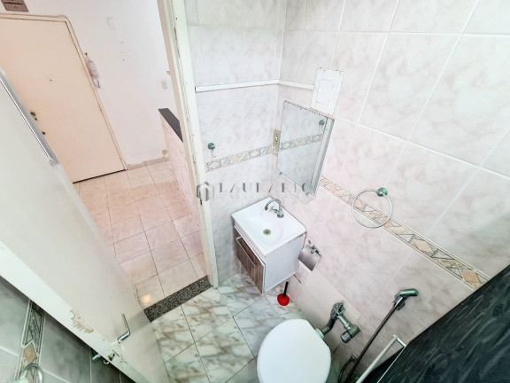 Imagem Apartamento com 1 Quarto à Venda, 27 m² em Copacabana - Rio De Janeiro Imagem Apartamento com 1 Quarto à Venda, 27 m² em Copacabana - Rio De Janeiro