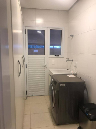 Imagem Casa com 4 Quartos para Temporada, 450 m² em Jurerê - Florianópolis Imagem Casa com 4 Quartos para Temporada, 450 m² em Jurerê - Florianópolis