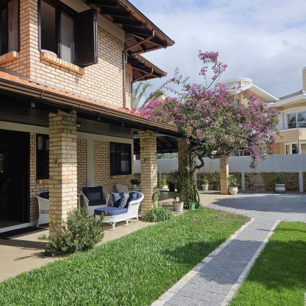 Imagem Casa com 4 Quartos para Temporada, 280 m² em Jurerê Internacional - Florianópolis
