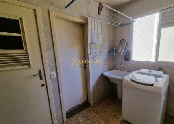 Imagem Imóvel com 3 Quartos à Venda, 120 m² em Lourdes - Belo Horizonte Imagem Imóvel com 3 Quartos à Venda, 120 m² em Lourdes - Belo Horizonte