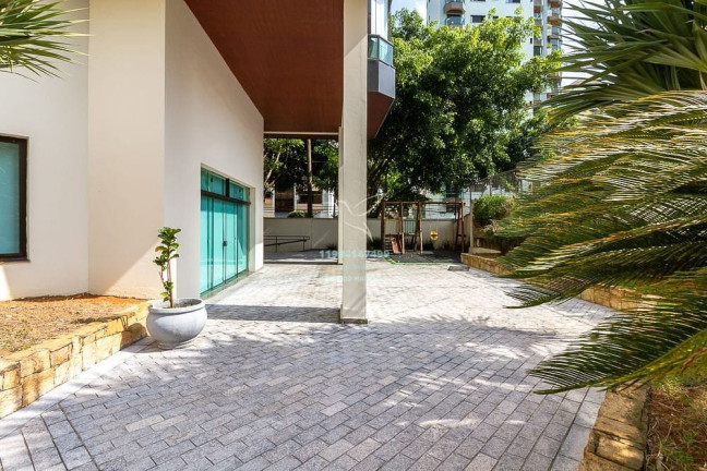 Imagem Apartamento com 4 Quartos à Venda, 243 m² em Moema - São Paulo