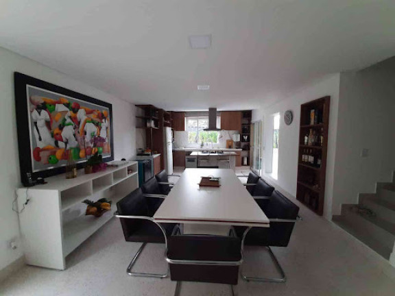 Imagem Casa com 4 Quartos à Venda, 272 m² em Alphaville - Santana De Parnaíba Imagem Casa com 4 Quartos à Venda, 272 m² em Alphaville - Santana De Parnaíba