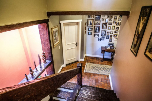 Imagem Casa com 5 Quartos à Venda, em Santa Tereza - Porto Alegre Imagem Casa com 5 Quartos à Venda, em Santa Tereza - Porto Alegre