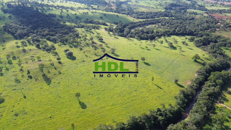 Imagem Fazenda à Venda, 54 m² em Zona Rural - Cromínia