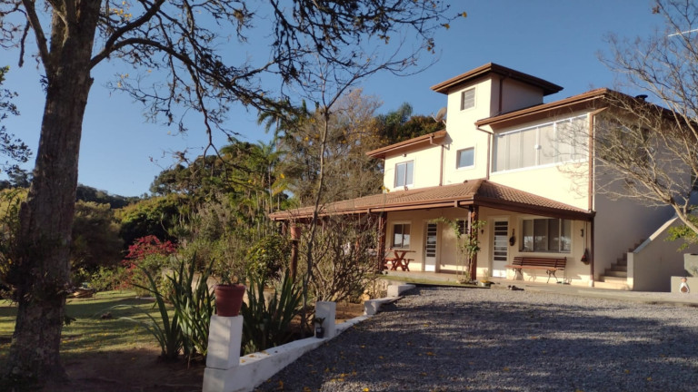 Imagem Chácara com 5 Quartos à Venda, 500 m² em Bairro Da Grama - Paraibuna