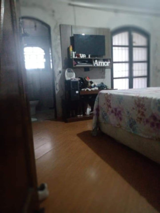 Imagem Sobrado com 3 Quartos à Venda, 224 m² em Centro - Poá Imagem Sobrado com 3 Quartos à Venda, 224 m² em Centro - Poá
