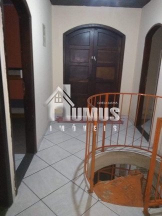 Imagem Casa com 3 Quartos à Venda, 230 m² em Ipiranguinha - Ubatuba Imagem Casa com 3 Quartos à Venda, 230 m² em Ipiranguinha - Ubatuba