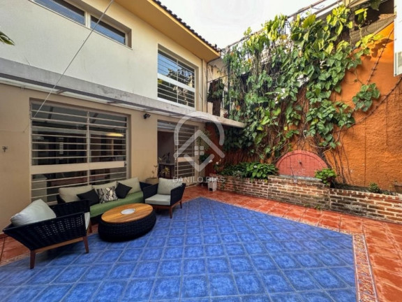 Casa com 3 Quartos à Venda, 220 m² em Brooklin - São Paulo
