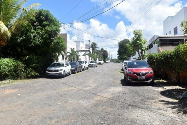Imagem Casa com 4 Quartos à Venda, 262 m² em Buraquinho - Lauro De Freitas Imagem Casa com 4 Quartos à Venda, 262 m² em Buraquinho - Lauro De Freitas