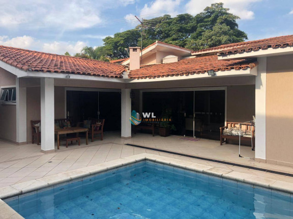 Imagem Casa com 6 Quartos à Venda, 450 m² em Alphaville - Santana De Parnaíba Imagem Casa com 6 Quartos à Venda, 450 m² em Alphaville - Santana De Parnaíba
