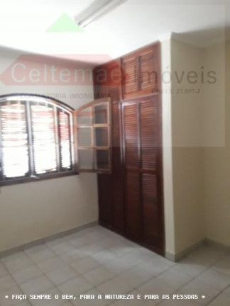 Imagem Casa com 4 Quartos à Venda, 130 m² em Jardim Maria Augusta - Taubaté Imagem Casa com 4 Quartos à Venda, 130 m² em Jardim Maria Augusta - Taubaté