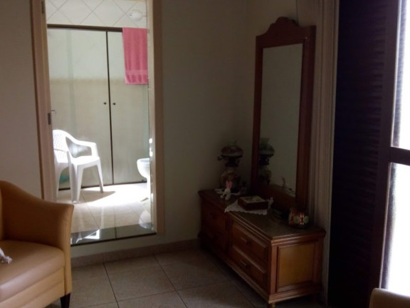 Imagem Casa com 3 Quartos à Venda, 300 m² em Mirandópolis - São Paulo Imagem Casa com 3 Quartos à Venda, 300 m² em Mirandópolis - São Paulo