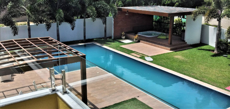 Imagem Casa com 7 Quartos à Venda, 1.800 m² em Outeiro Do São Francisco - Porto Seguro Imagem Casa com 7 Quartos à Venda, 1.800 m² em Outeiro Do São Francisco - Porto Seguro