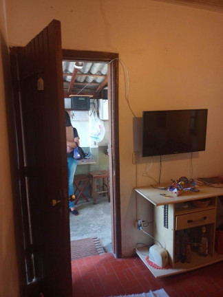 Imagem Casa com 1 Quarto à Venda, 100 m² em Vera Cruz - Mongaguá Imagem Casa com 1 Quarto à Venda, 100 m² em Vera Cruz - Mongaguá