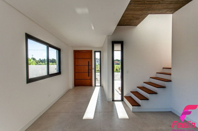 Imagem Casa com 3 Quartos à Venda, 162 m² em Campeche - Florianópolis Imagem Casa com 3 Quartos à Venda, 162 m² em Campeche - Florianópolis