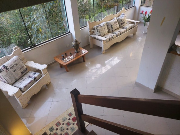 Casa com 4 Quartos à Venda, 330 m² em Parque Residencial Itapeti - Mogi Das Cruzes