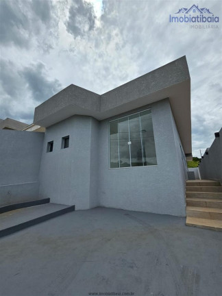 Casa com 3 Quartos à Venda, 200 m² em Centro - Bom Jesus Dos Perdões