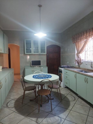 Imagem Casa com 3 Quartos à Venda, 390 m² em Centro - Ferraz De Vasconcelos Imagem Casa com 3 Quartos à Venda, 390 m² em Centro - Ferraz De Vasconcelos