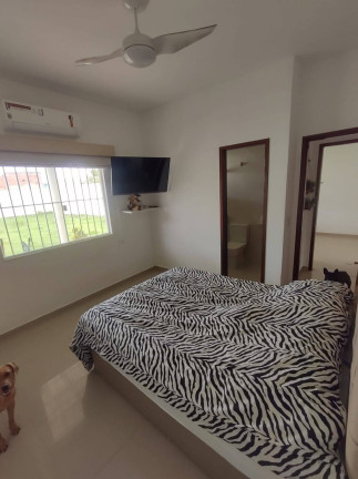 Imagem Casa com 3 Quartos à Venda, 480 m² em Jardim Atlântico Central (itaipuaçu) - Maricá