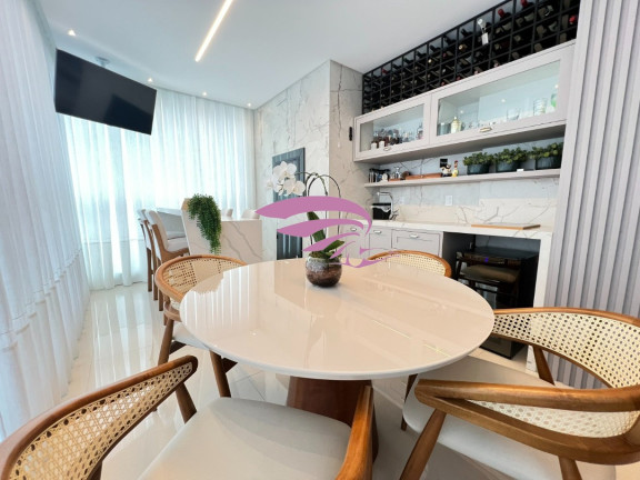 Imagem Imóvel com 3 Quartos à Venda, 159 m² em Meia Praia - Itapema Imagem Imóvel com 3 Quartos à Venda, 159 m² em Meia Praia - Itapema