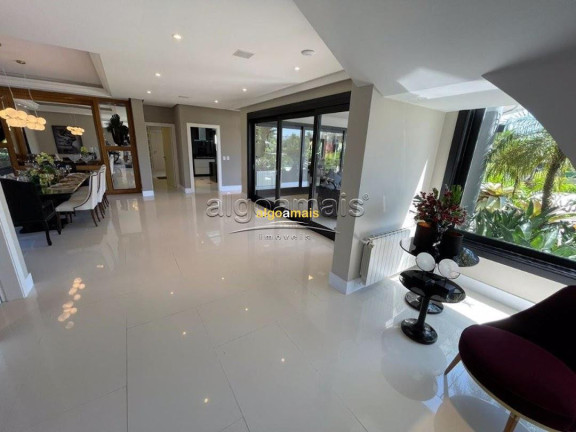 Casa com 5 Quartos à Venda, 750 m² em Condominio Atlantida Ilhas Park - Xangri-lá
