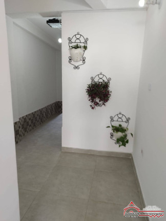 Imagem Casa com 1 Quarto para Alugar, 20 m² em Centro - Jacareí Imagem Casa com 1 Quarto para Alugar, 20 m² em Centro - Jacareí